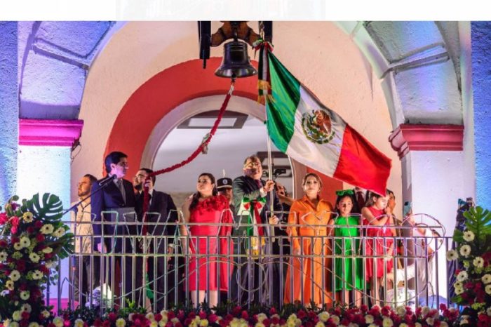 ESCOBEDO VIBRA  AL GRITO DE ¡VIVA MÉXICO!